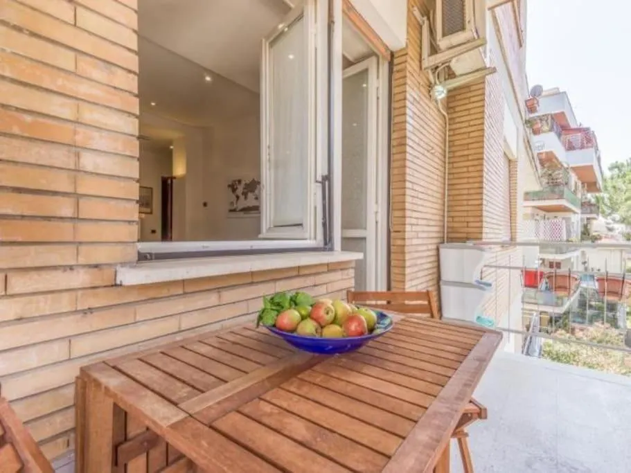 Ottimo Per Policlinico Gemelli, Non Lontano Da San Pietro Apartment Rome